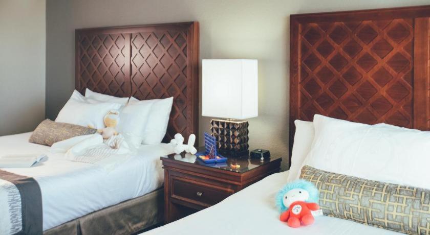 Holiday Inn Vacations At Orange Lake Resort East Village 포 코너스 외부 사진